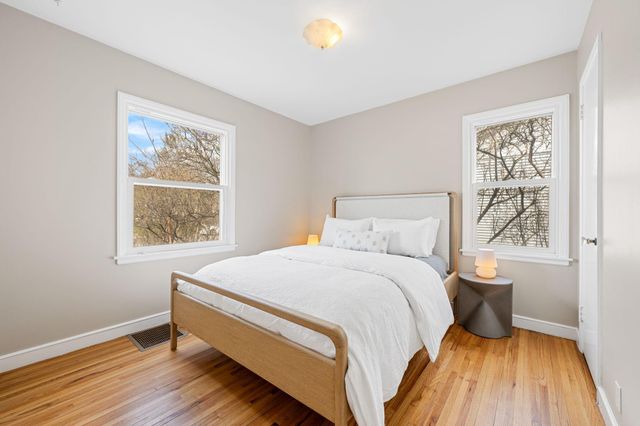 2909 Kentucky Avenue S, Saint Louis Park, MN 55426