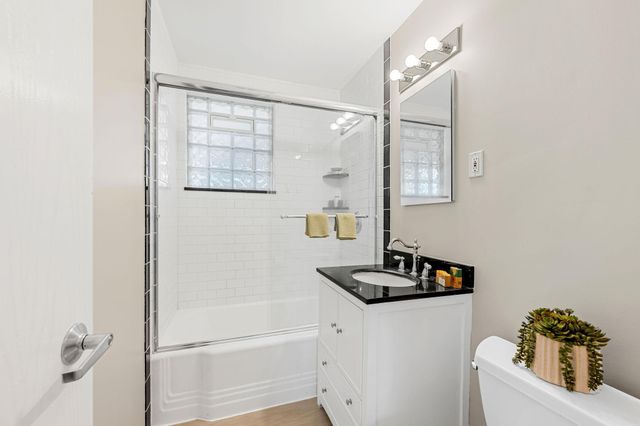 2909 Kentucky Avenue S, Saint Louis Park, MN 55426