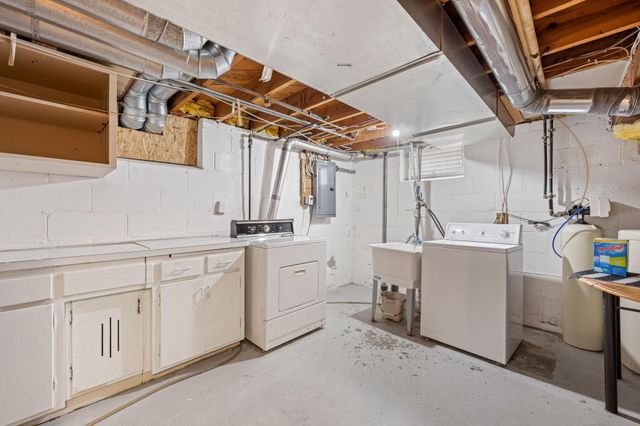 2909 Kentucky Avenue S, Saint Louis Park, MN 55426