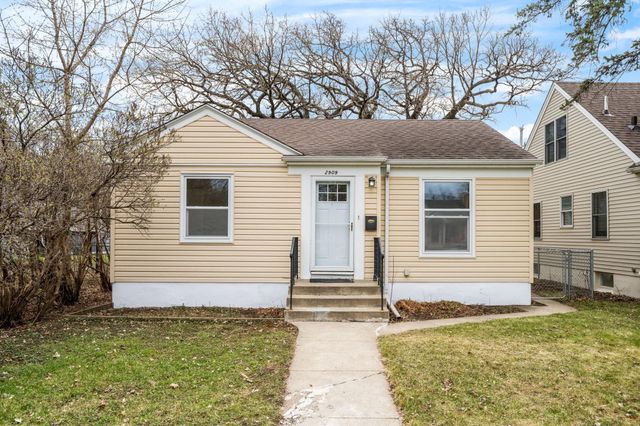 2909 Kentucky Avenue S, Saint Louis Park, MN 55426