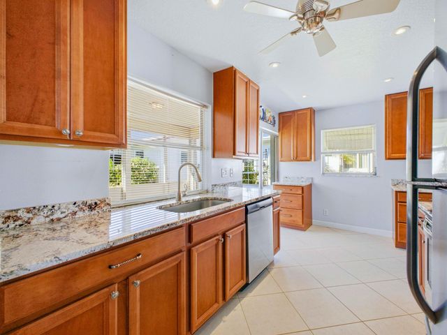 2020 SW 17th Avenue, Boynton Beach, FL 33426