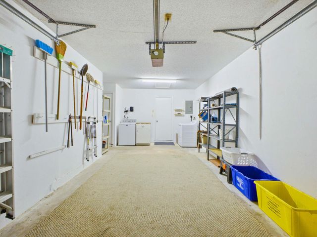 2020 SW 17th Avenue, Boynton Beach, FL 33426