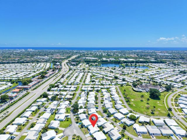 2020 SW 17th Avenue, Boynton Beach, FL 33426