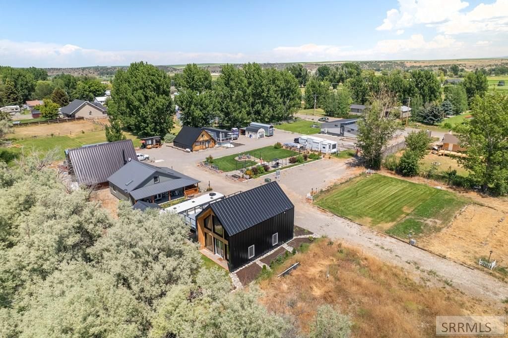 Image 10 of property listing at 7885 Cottage Court, Rexburg, ID 83440