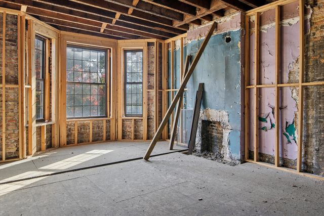 816 S California Avenue, Chicago, IL 60612