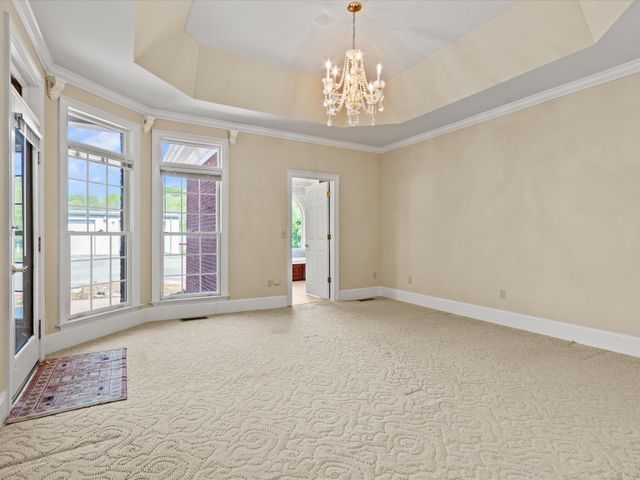 954 Molino Rd, Fayetteville, TN 37334