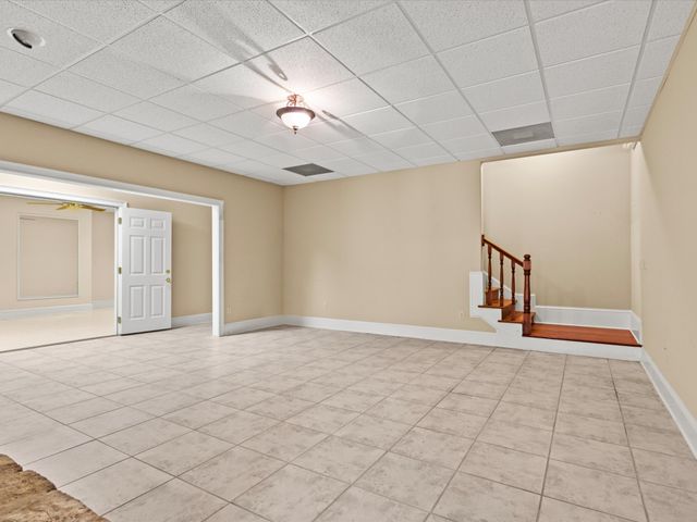 954 Molino Rd, Fayetteville, TN 37334