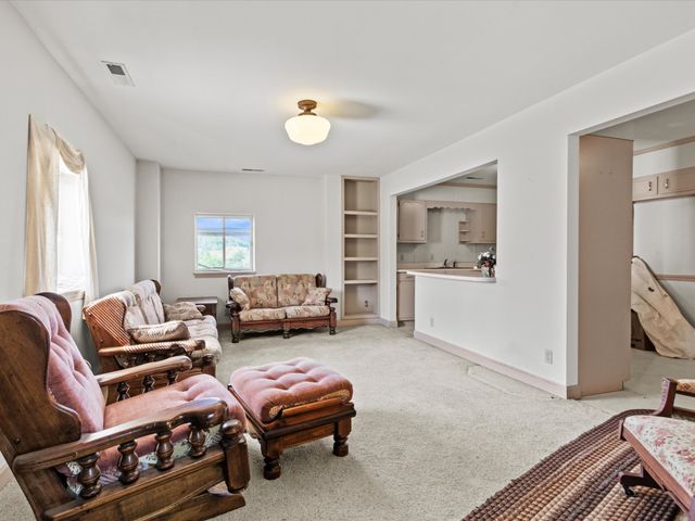 954 Molino Rd, Fayetteville, TN 37334
