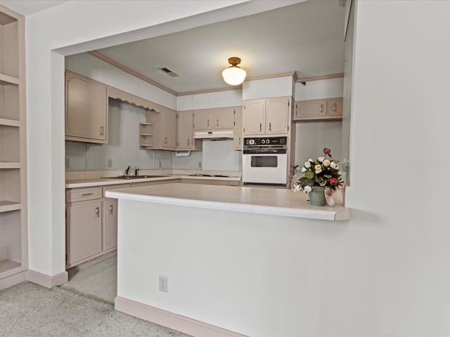 954 Molino Rd, Fayetteville, TN 37334