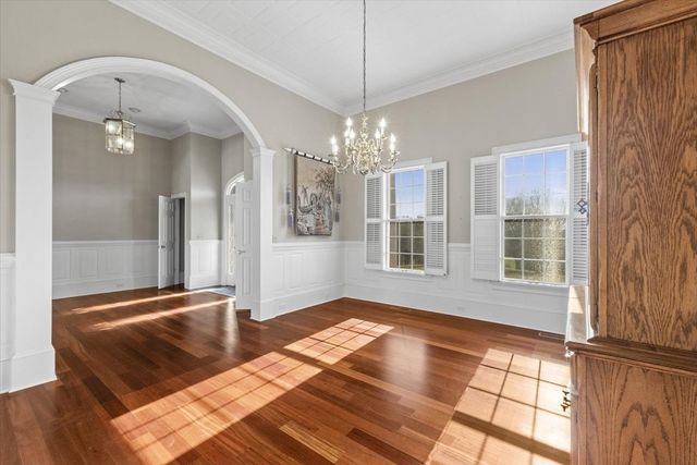 954 Molino Rd, Fayetteville, TN 37334