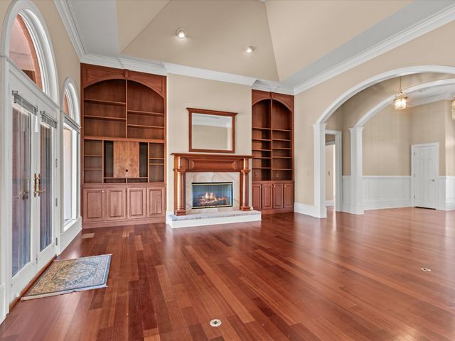 954 Molino Rd, Fayetteville, TN 37334