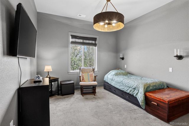 17577 W 87th Avenue, Arvada, CO 80007