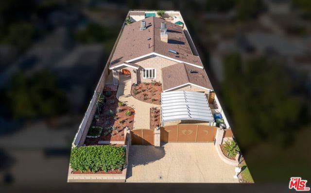 6015 Topeka Drive, Tarzana, CA 91356