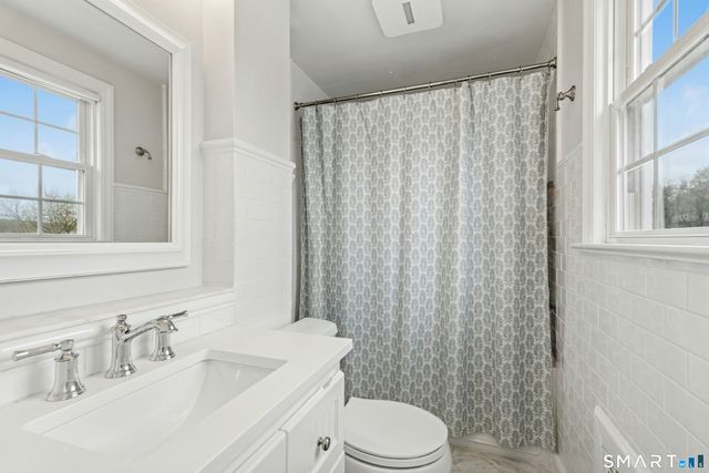 218 Summer Street, New Canaan, CT 06840