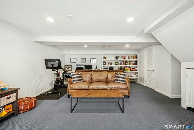 218 Summer Street, New Canaan, CT 06840