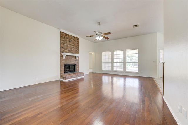 13804 Oakmond Road, Edmond, OK 73013