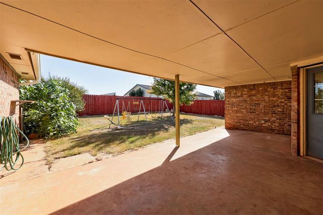 13804 Oakmond Road, Edmond, OK 73013