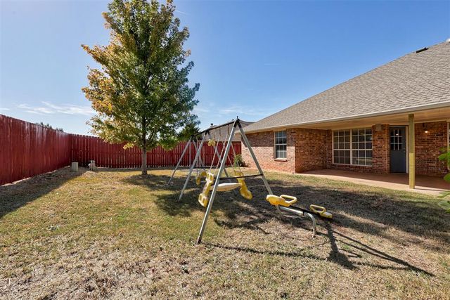 13804 Oakmond Road, Edmond, OK 73013