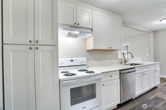 325 N Cambrian, Bremerton, WA 98312