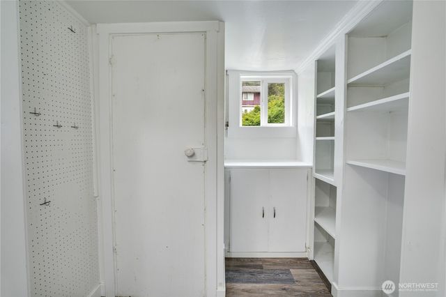 325 N Cambrian, Bremerton, WA 98312