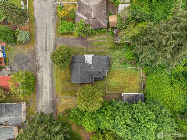 325 N Cambrian, Bremerton, WA 98312