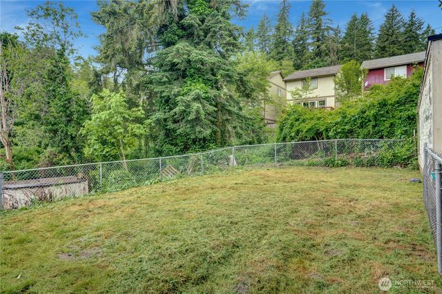 325 N Cambrian, Bremerton, WA 98312