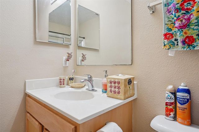 2315 BELFRY WAY, Mascotte, FL 34753