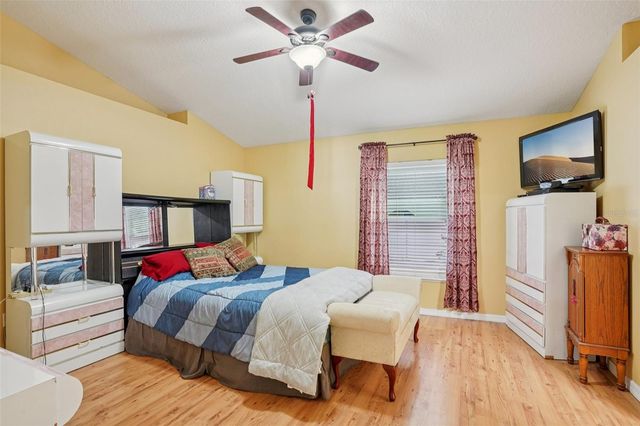 2315 BELFRY WAY, Mascotte, FL 34753