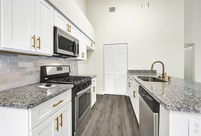 5442 Santrey Drive, Houston, TX 77084