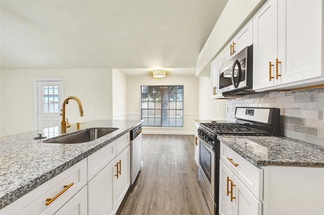 5442 Santrey Drive, Houston, TX 77084