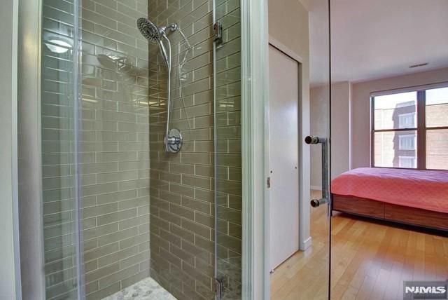 24 Ave At Port Imperial 404, West New York, NJ 07093