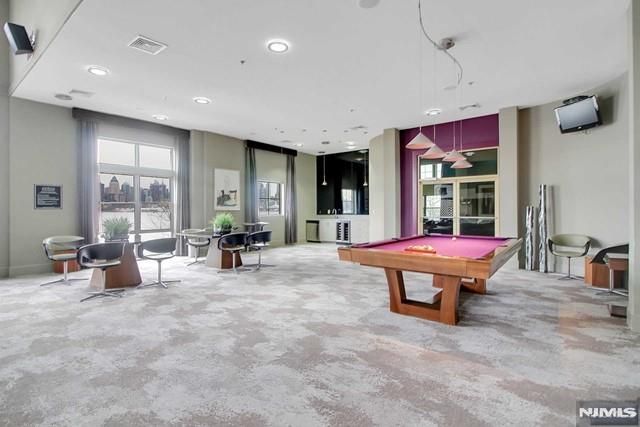 24 Ave At Port Imperial 404, West New York, NJ 07093