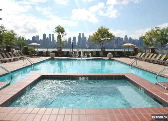 24 Ave At Port Imperial 404, West New York, NJ 07093