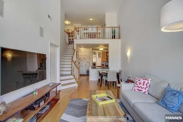 24 Ave At Port Imperial 404, West New York, NJ 07093