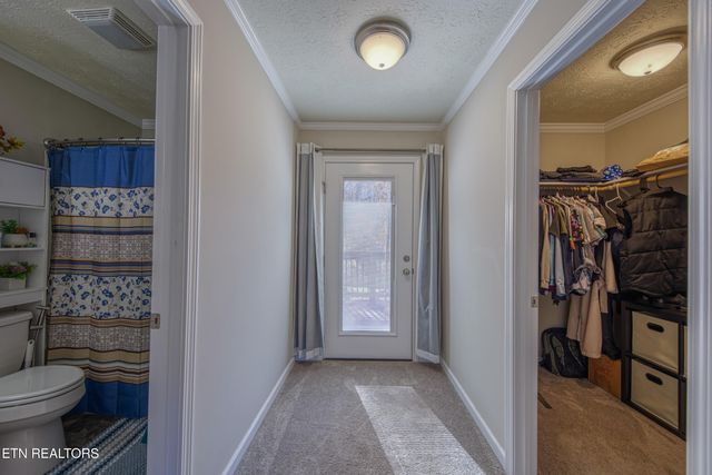 340 Blacksferry Rd, Knoxville, TN 37931