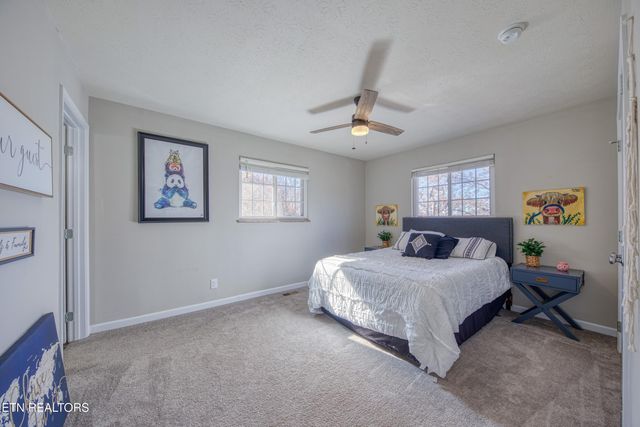 340 Blacksferry Rd, Knoxville, TN 37931