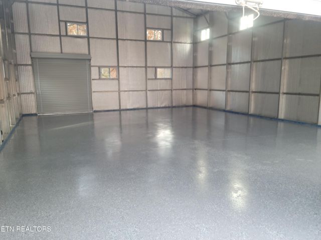 340 Blacksferry Rd, Knoxville, TN 37931