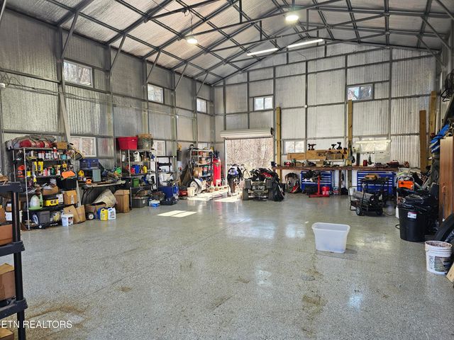 340 Blacksferry Rd, Knoxville, TN 37931