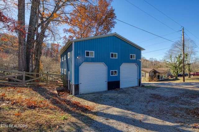 340 Blacksferry Rd, Knoxville, TN 37931