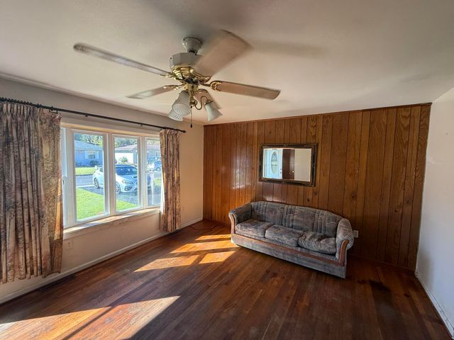 509 Brentwood DR, Covington, VA 24426