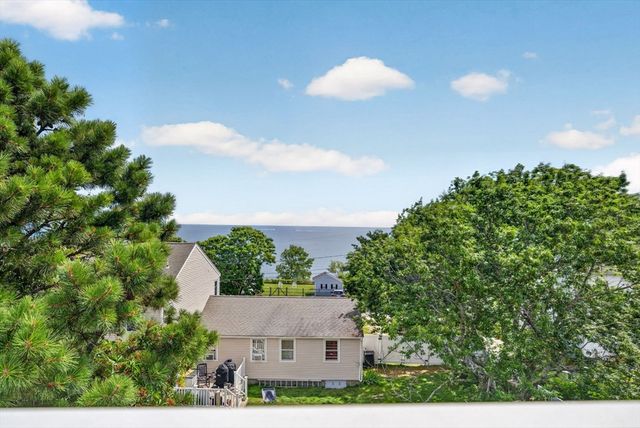 24 Mayflower Drive, Plymouth, MA 02360