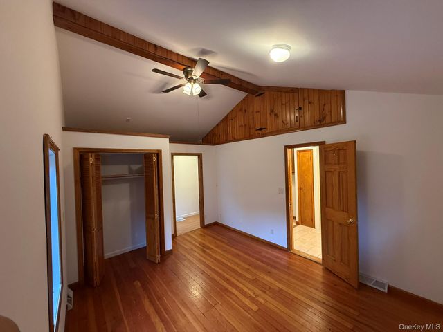 76 Arcadian Trail, Monroe, NY 10950