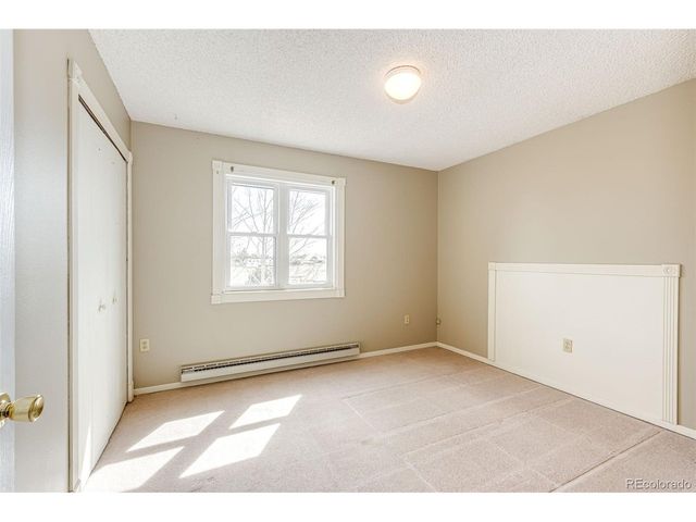 55004 E Bison Dr, Strasburg, CO 80136