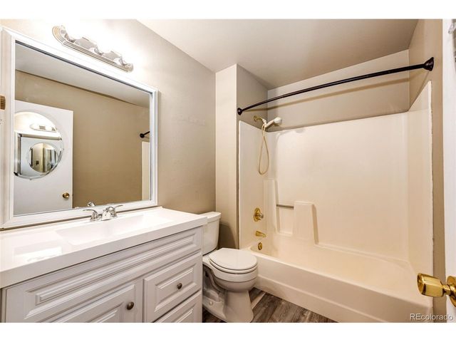 55004 E Bison Dr, Strasburg, CO 80136