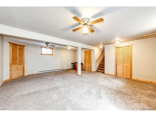 55004 E Bison Dr, Strasburg, CO 80136