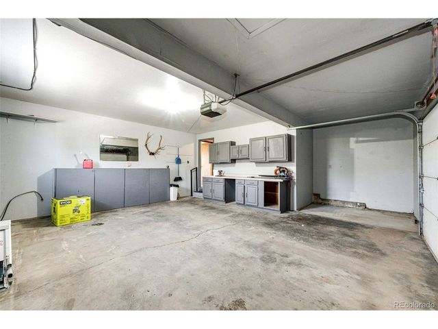 55004 E Bison Dr, Strasburg, CO 80136