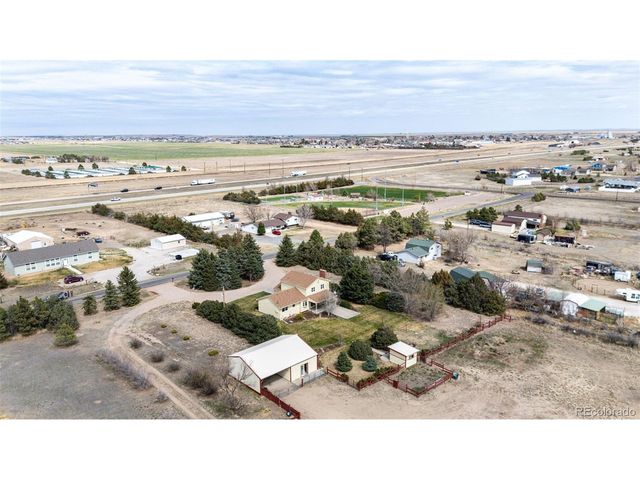 55004 E Bison Dr, Strasburg, CO 80136