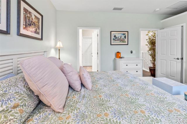 2872 GRAND KEMERTON PLACE, Tampa, FL 33618