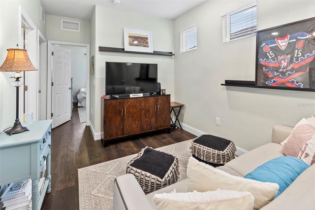 2872 GRAND KEMERTON PLACE, Tampa, FL 33618