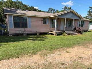 2193 W CR 3209, Mt Enterprise, TX 75681